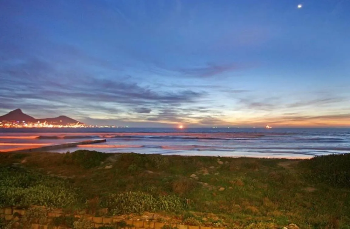 325 Leisure Bay Cape Town Apartment
